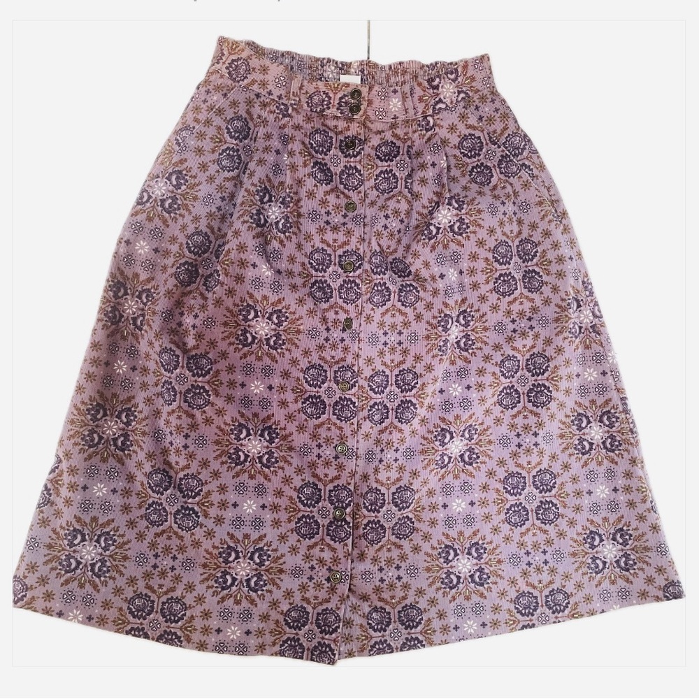 VTG 80's Jantzen Cottage Floral
Corduroy Button Front Midi Skirt
Pockets Sz 14